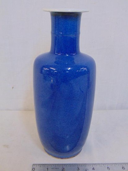 Chinese porcelain vase, blue vase with white interior