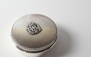 Continental 900 Silver Snuff Pill Box beaded trim applied armorial