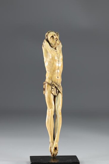 Corpus Christi - Ivory - arm missing