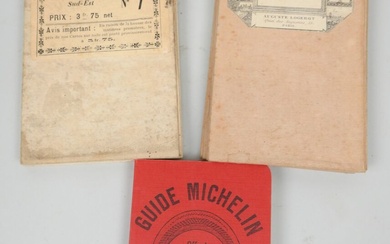 Deux cartes routières sur toile dépliantes, l'une datée 1868 «Routes de France», l'autre vers 1900...