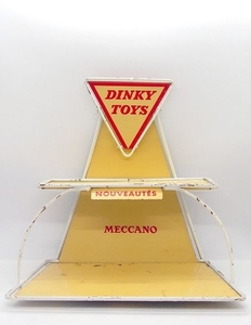 Dinky Toys – France – fer/tôle – 1/43e (1) Très…