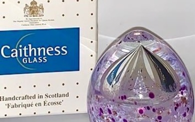 Etch Signed CAITHNESS Scotland Art Glass Paperweight