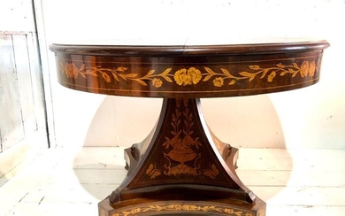 Extending table, floral marquetry- Walnut, Fruitwood marquetry - 19th century