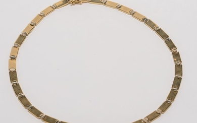 Gold Chain Cartier Pattern