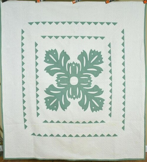 Green applique quilt