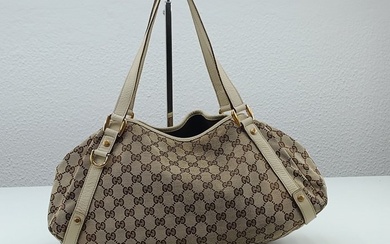 Gucci - Abbey Shoulder bag