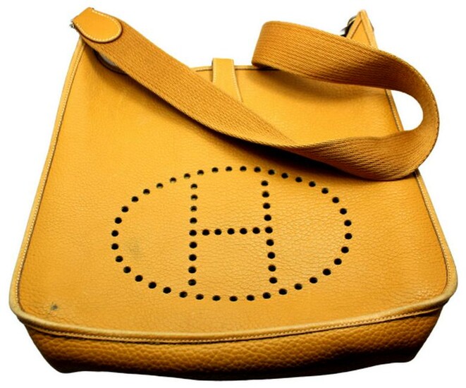 Hermes Evelyne Dark Tan Clemence Leather GM Handbag