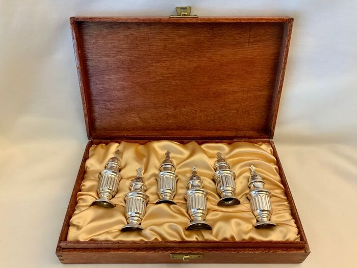 Italian silver menu holders / condiments set of six in presentation box (6) - .800 silver, Wood box, fabric, - Italy - After 1945