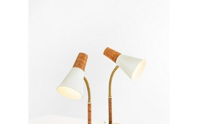 Itsu (Manufacturer, 20th c.) Pair of table lamps model AK 21