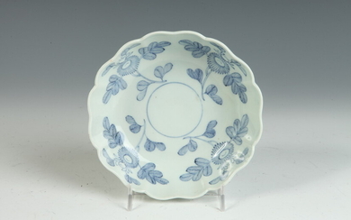 JAPANESE BLUE AND WHITE PORCELAIN BOWL WITH SCALLOPED EDGES AND...