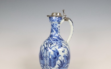 Japan, silver-mounted blue and white Arita porcelain jug, mid-17th century, the silver later