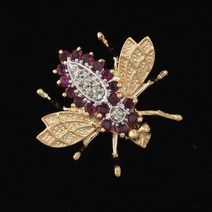 Ladies' Gold, Ruby and Diamond Bee Pin/Brooch