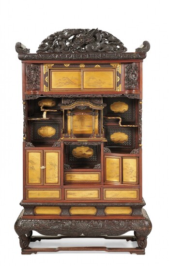 Large display cabinet Japan, Meiji period
