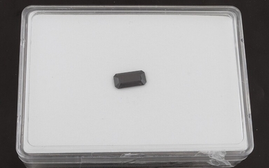 Loser Spinell 2,60 ct