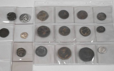 Lot de monnaies romaines dix-sept pièces, dont 1 denier empereur Septimus Severus 193-211 après J.-C.,...
