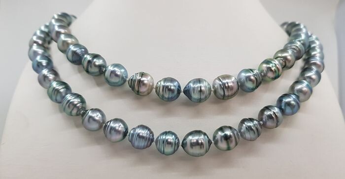 NO RESERVE - 8x10.5mm Silvery Peacock Tahitian pearls - Necklace