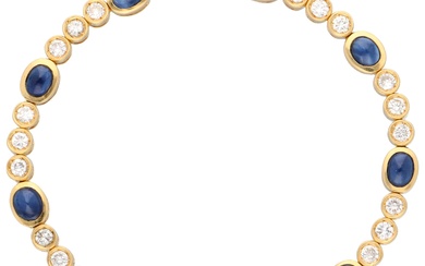No Reserve - 18K Yellow gold bracelet set with diamonds and sapphire.