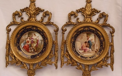 PAIR OF 19C AUSTRIAN HAND PAINTED PORCELAIN PLATES IN GILT WOOD FRAMES SIGNED