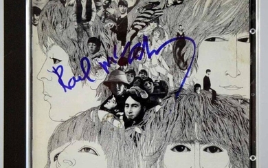 PAUL MCCARTNEY SIGNED CD. - Paul McCartney signed Beatles...