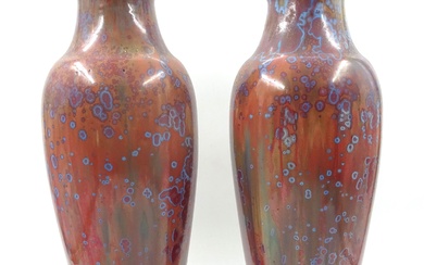 PIERREFONDS. Paire de vases balustres en grès à glaçure cuivrée à reflets iridescents et cristallisations...