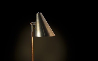 Paavo TYNELL 1890-1973 Lampe de table mod. 9225 dite "Horseshoe" - circa 1950