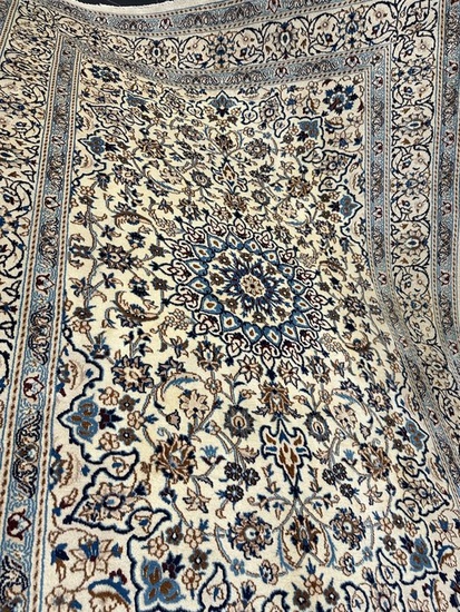 Perserteppich (Neu) - Persian carpet Nain with silk - Rug - 287 cm - 200 cm