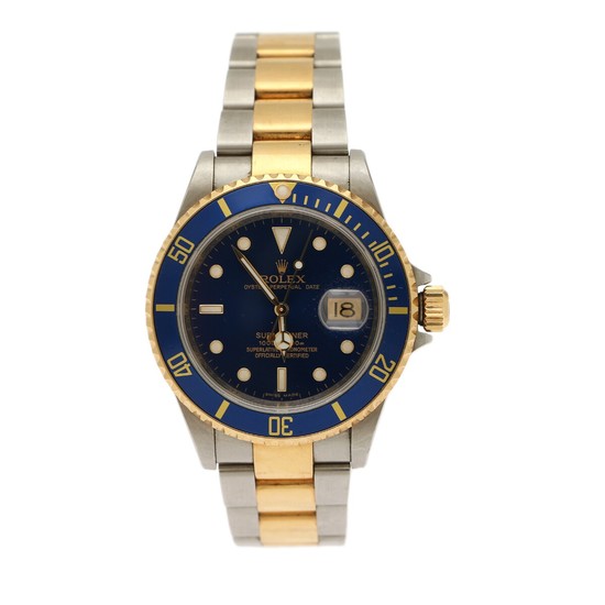 Rolex: A gentleman's wristwatch of 18k gold and steel. Model Submariner, ref. 16613. Mechanical movement with automatic winding, cal. 3135. 2008.