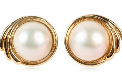 SUITE OF 14K YELLOW GOLD AND MABE PEARL JEWELRY