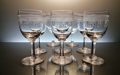 Saint Louis - Drinking glass (8) - antique port / wine glasses "Alger Gravé" - Crystal