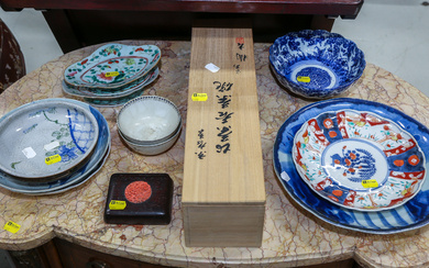 Selection of Chinese & Japanese Porcelain