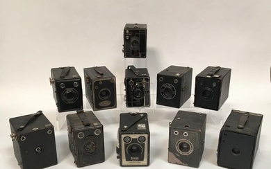 Set of 11 DETECTIVE plate cameras