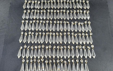 Set of 117 chandelier crystal pendants