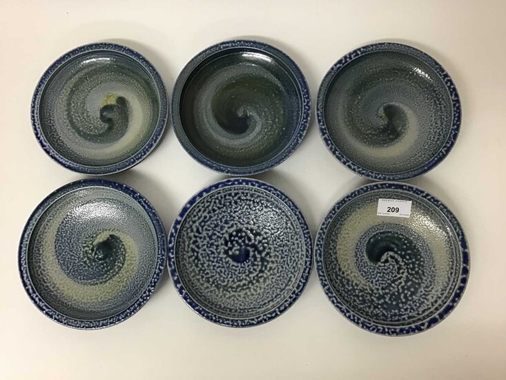 Six Jane Hamlyn studio pottery salt glazed circular bowls, 17.5cm diameter, all with impressed monogram to base