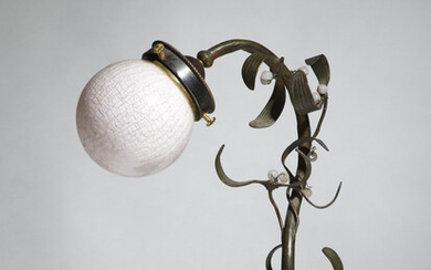 TRAVAIL ART NOUVEAU Lampe de table «Gui» - circa 1900