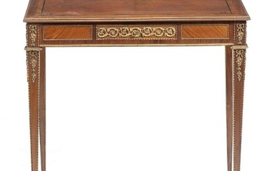 Table volante de style Louis XVI