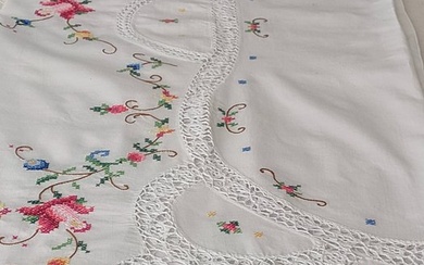 Tablecloth - 207 cm - 163 cm
