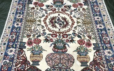Tabriz - Carpet - 240 cm - 170 cm