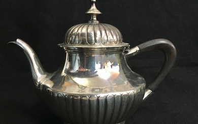 Teapot - .950 silver - Alphonse Debain - Paris - France - Late 19th century