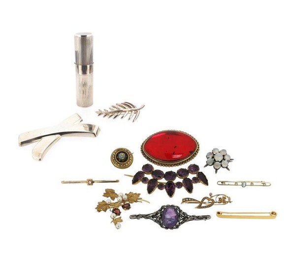 Ten brooches, including four gold bar brooches, a...