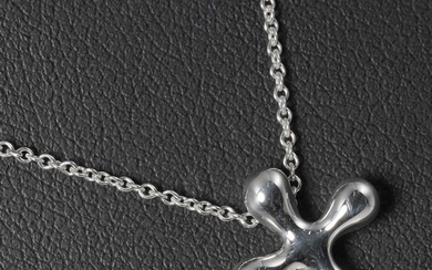 Tiffany Small Cross Necklace Silver 925 TIFFANY&Co.
