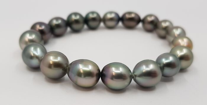 United Pearl - 9x10.5mm Aubegine and Peacock Tahitian pearls - Bracelet