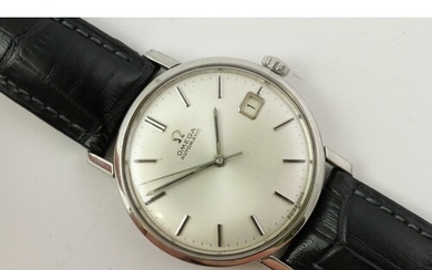 VINTAGE OMEGA AUTOMATIC WRISTWATCH, circular silver dial wit...
