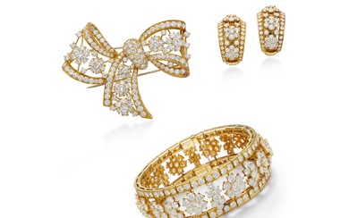 Van Cleef & Arpels Group of Signed Diamond Jewellery |...