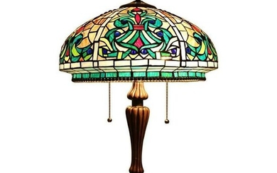 Victorian Style 2-Light Stained Art Glass Lamp
