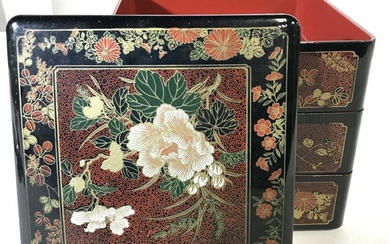 Vintage Asian Lacquered Bento Box