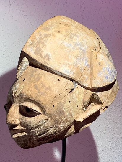 authentic mask - - - gelede - - - Yoruba - Nigeria