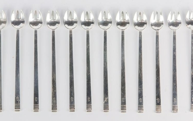 (lot of 12) Tiffany & Co sterling spoons
