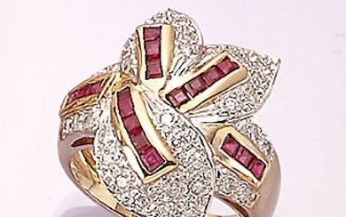 18 kt gold blossom ring with rubies and...