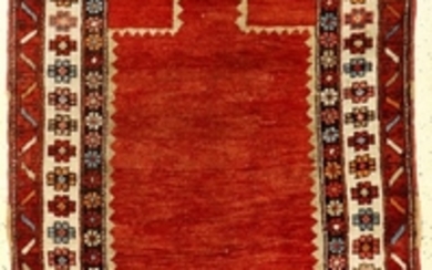 Anatolien "Prayer Rug", Turkey, circa 1920,wool/wool, approx....