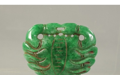 A CHINESE CARVED GREEN JADE CRAB. 18cms x 6cms.